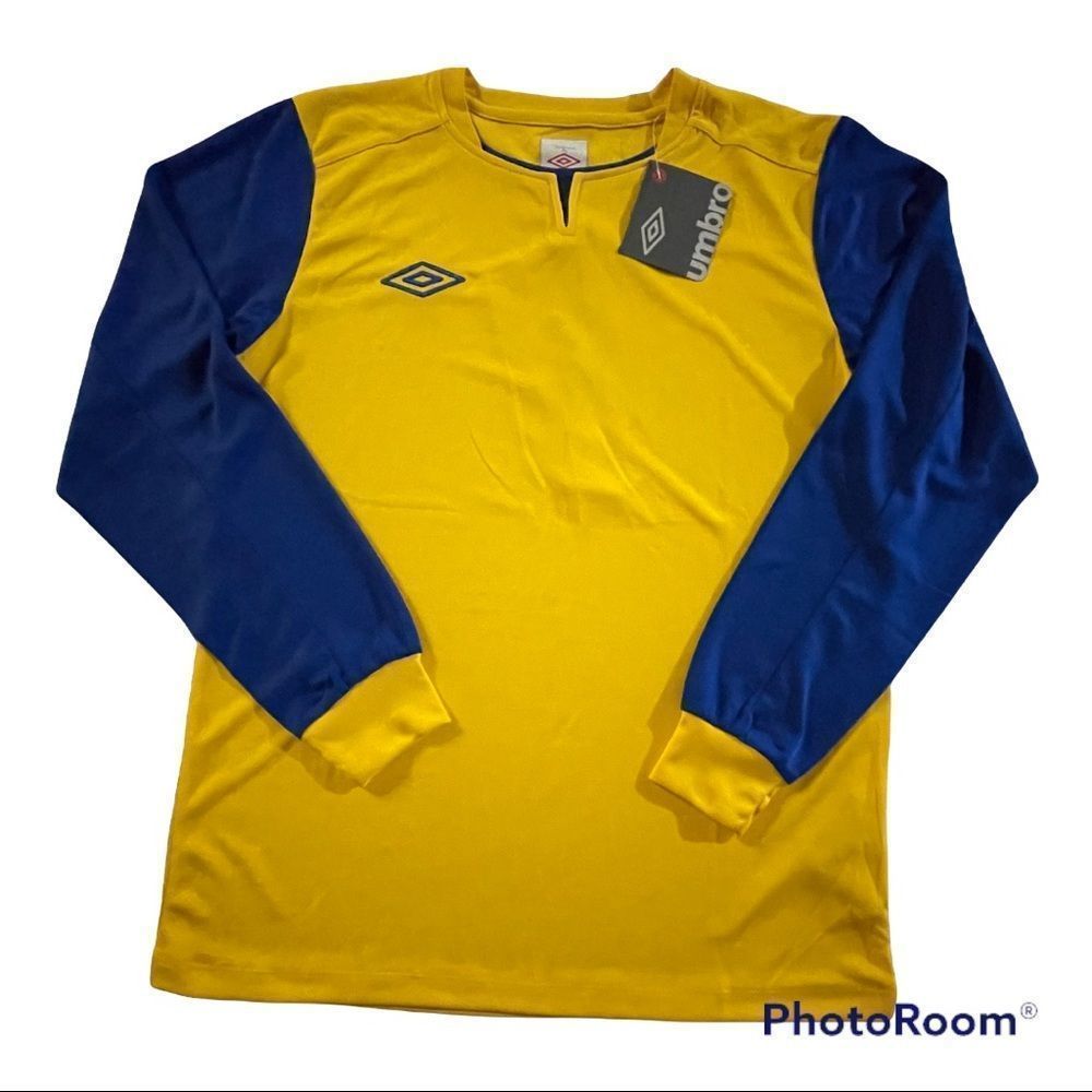 NWT Umbro long sleeve #7 jersey
